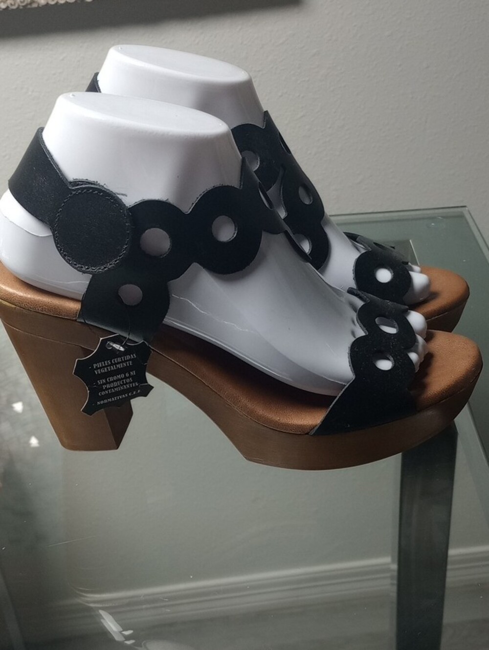 Eric Michael Sienna Women’s Black Cutout Leather Block Heel Sandals